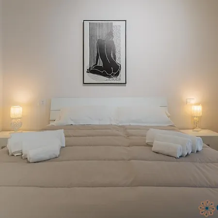 Crisanzio 80 Apartment Bari Exterior photo