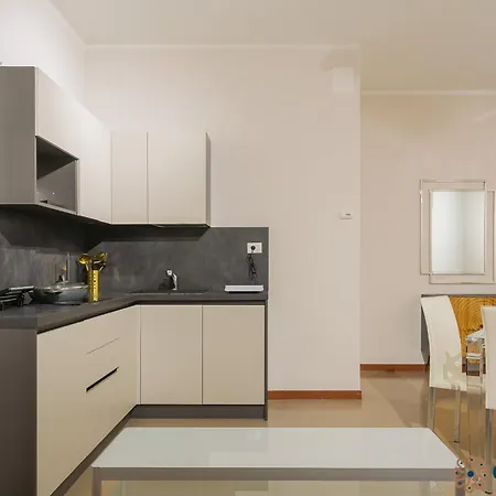 Crisanzio 80 Apartment Bari Exterior photo